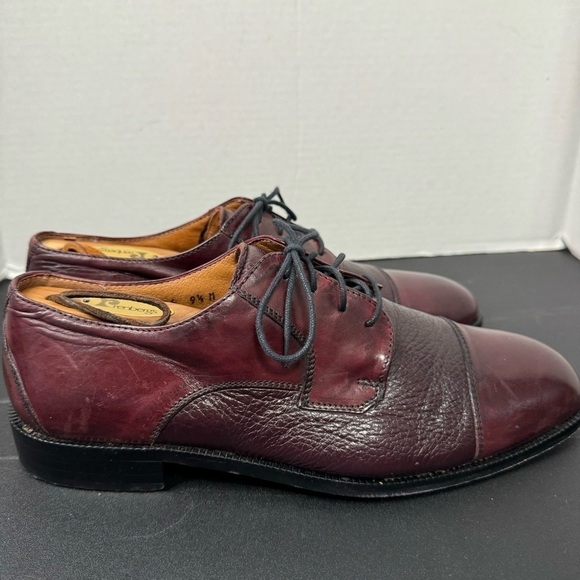 Pronto Uomo Men’s Wingtip Leather Cap Toe Oxfords - Picture 4 of 9